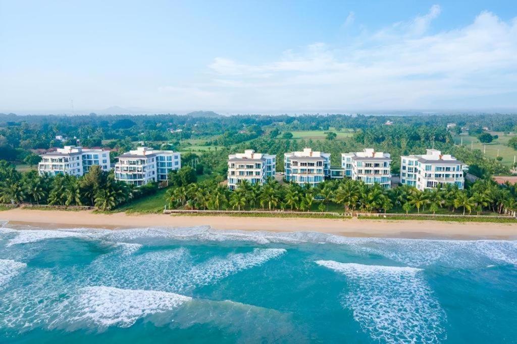 Beach Paradise Nilaveli Trincomalee Exteriör bild